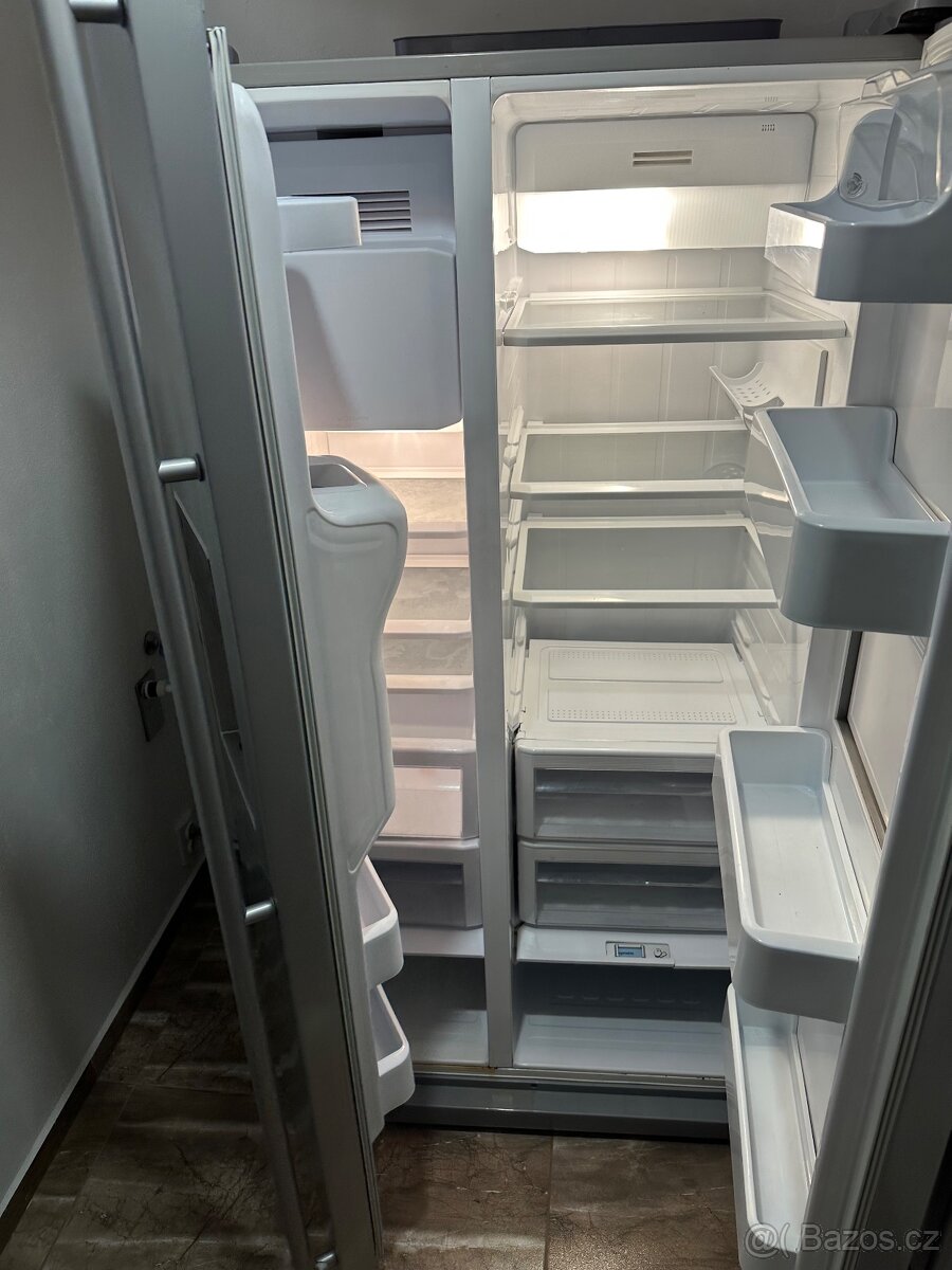 Americká lednice Samsung - 5