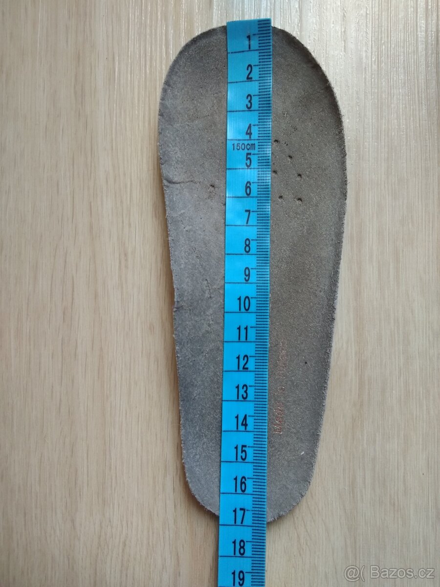 Baleríny (bačkory) zn. 3F, vel.27 - 5