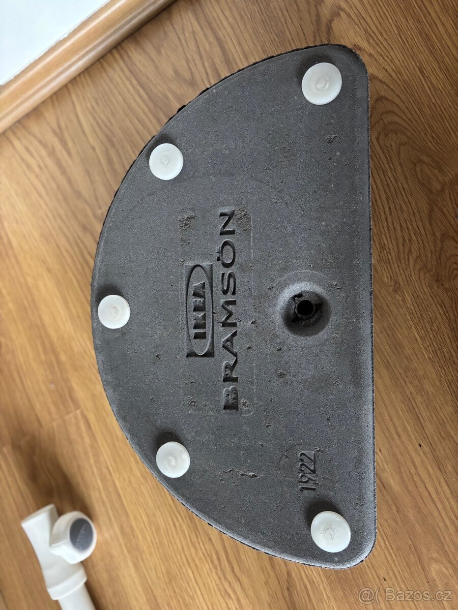 Látkový slunečník z ikea Flisö s kamenem Bramsön - 5