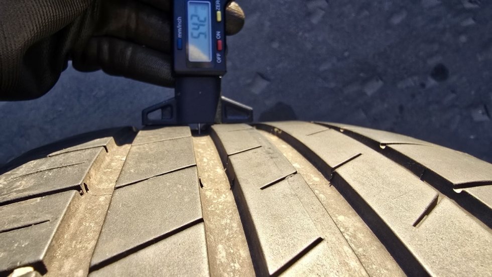 Letní pneu 225/55/17 Good Year - 5