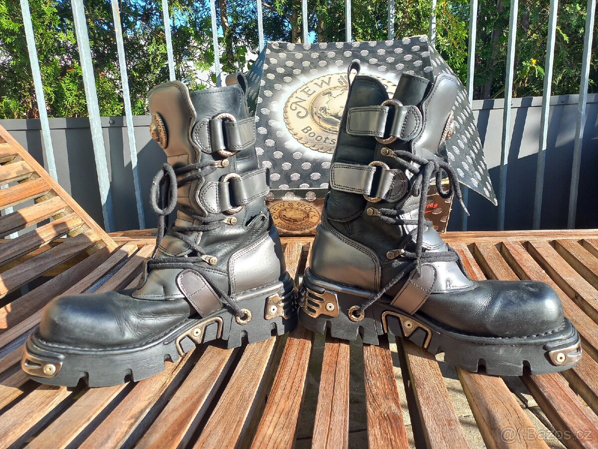 Boty 42 vel. New Rock Reactor - 5