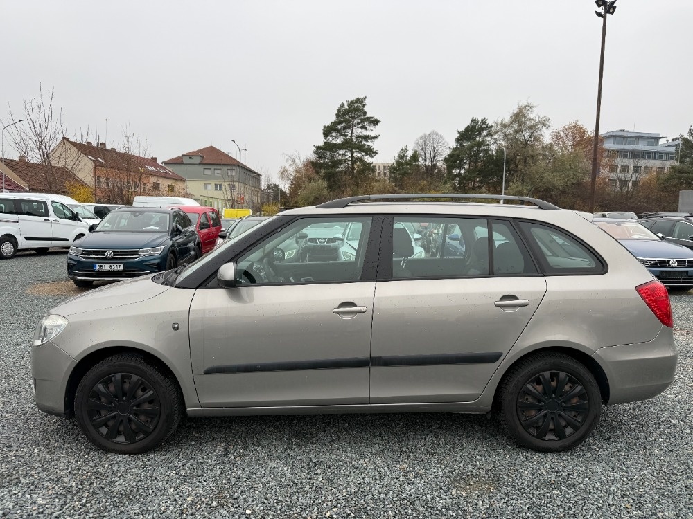 Škoda Fabia Combi 1.6i 16V - 5