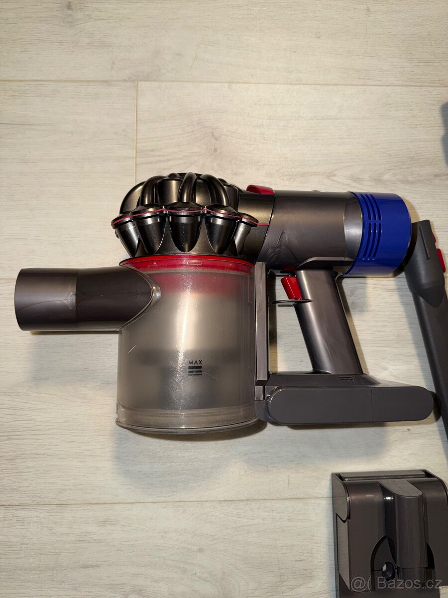 Dyson V8 MotorHead - tyčový vysavač - 5