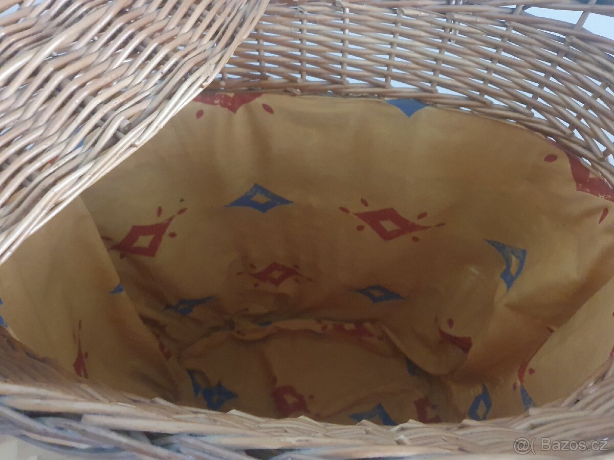 Ratanový koš na prádlo - 5