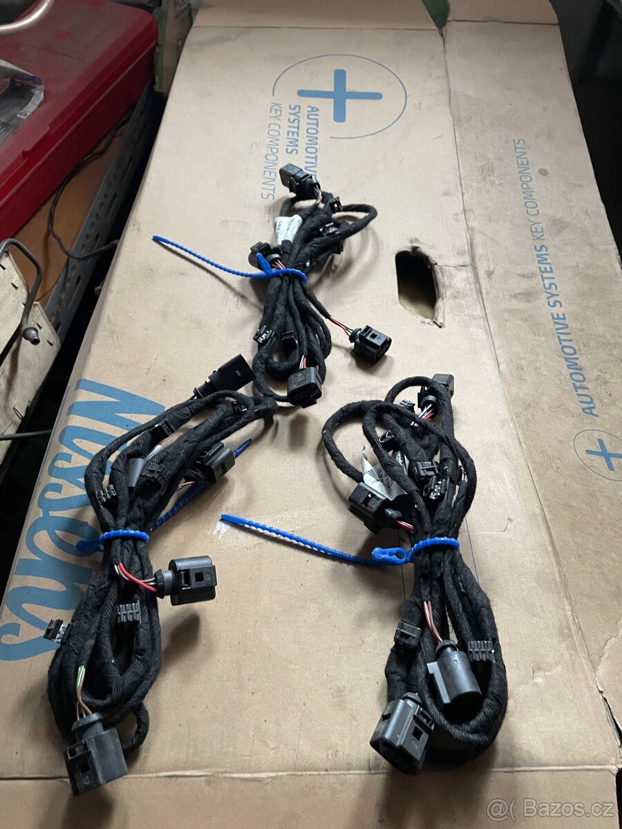 Svazek parkovacích senzorů Superb I - 5