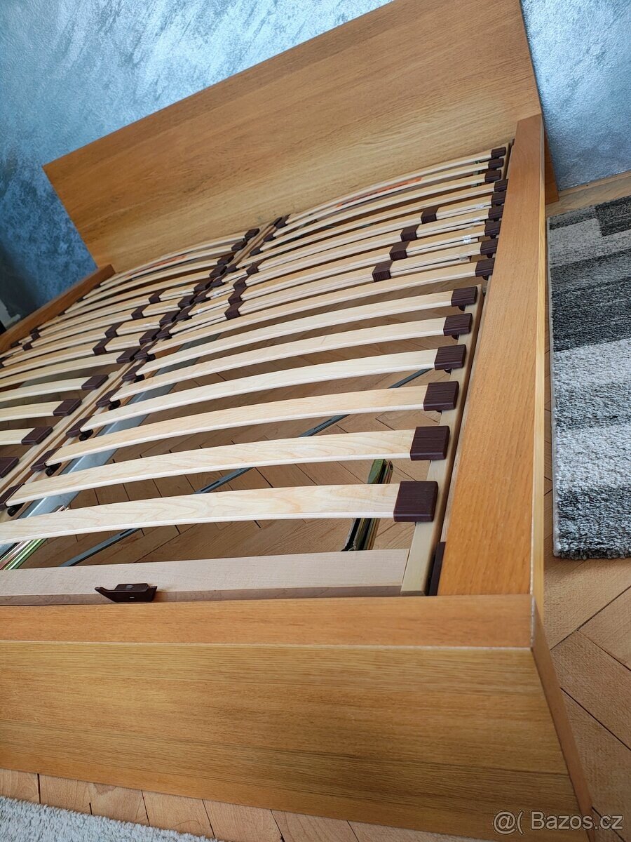 Postel Ikea Malm 180x200 - 5