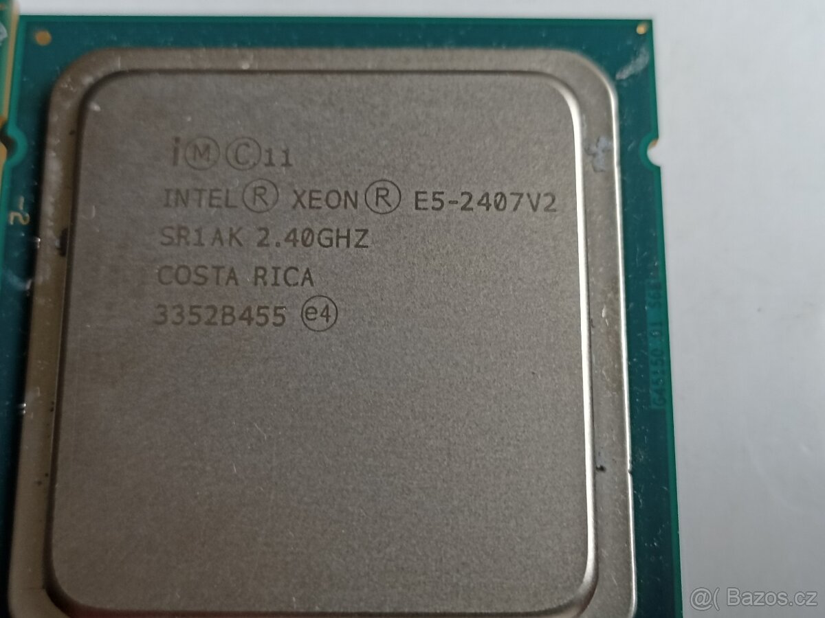 2x Intel Xeon E5-2407 v2 (Pár do serveru, Socket LGA1356) - 5