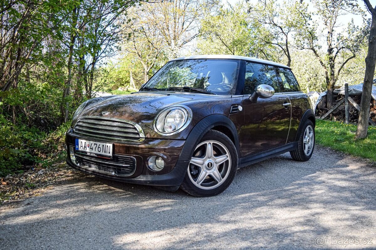 Mini Cooper R56 1.6benzín 90kW 2010 3dv. M6 - 5