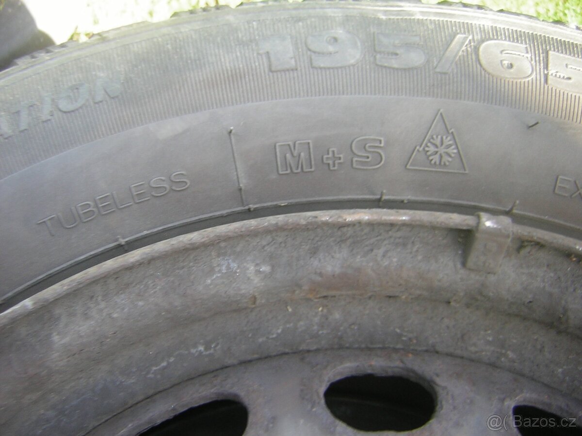 Pneu 195/65/15 - 5