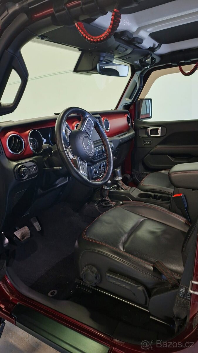 JEEP WRANGLER UNLIMITED - 5