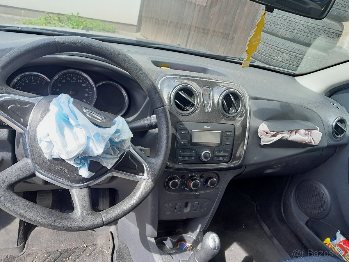 Dacia sandero - 5