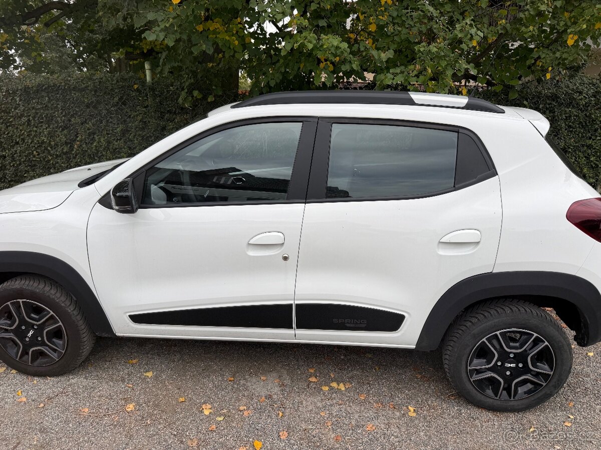 Dacia Spring - 5