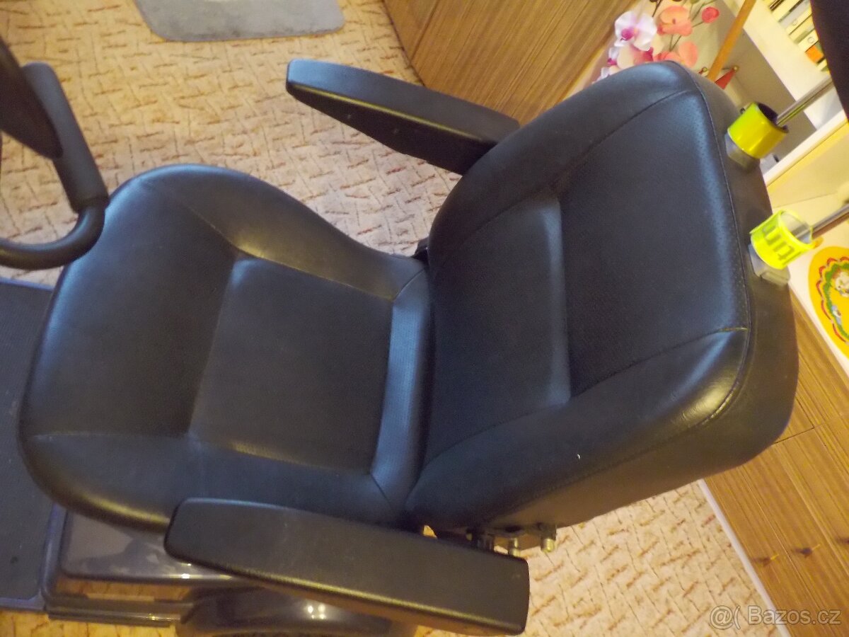 Elektrický vozík pro seniory - 5