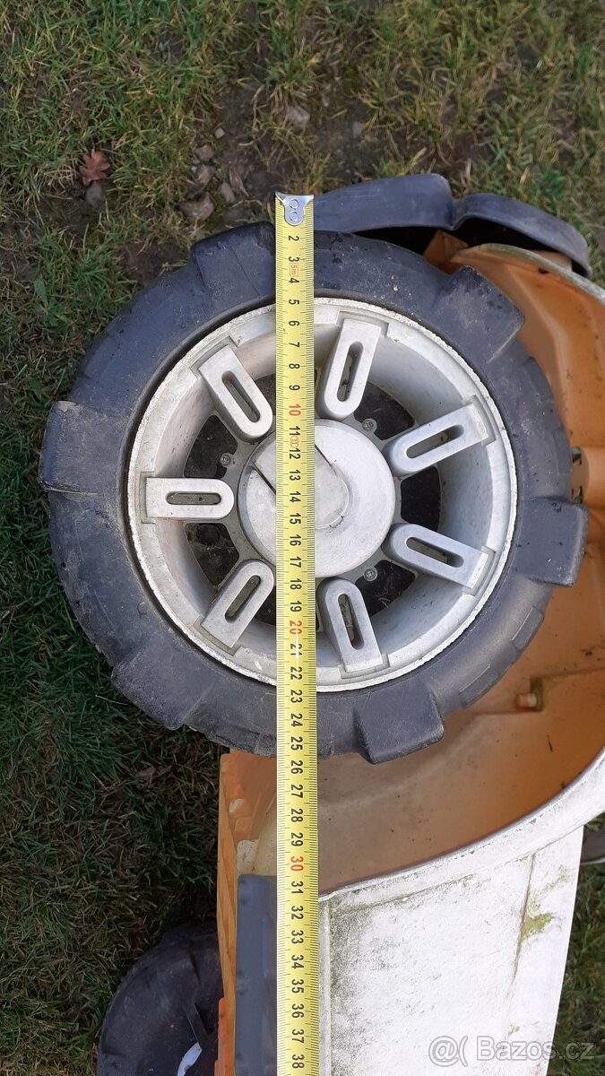 Kola na dětské elektrické auto Hummer - 5