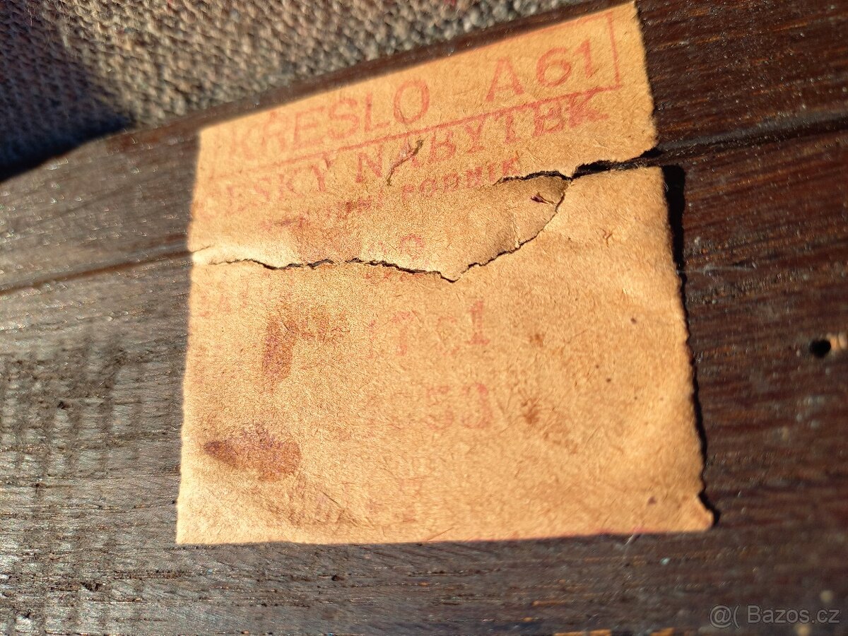 Křeslo – A 61 - k renovaci - 5