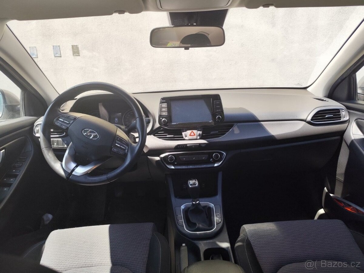 Hyundai i30 fastback - 5