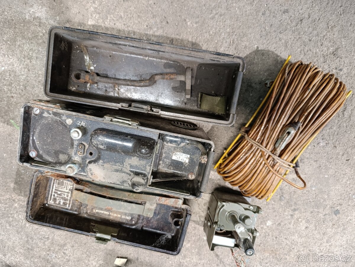 Vojenské různé předměty mix - 5