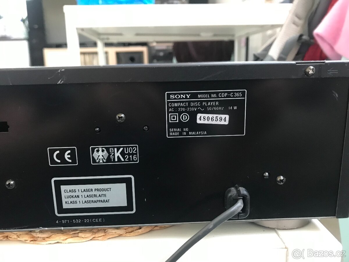 SONY CD Changer - 5