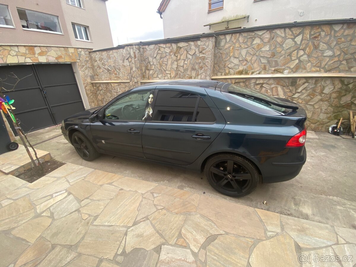 Ranault Laguna 2 - 5