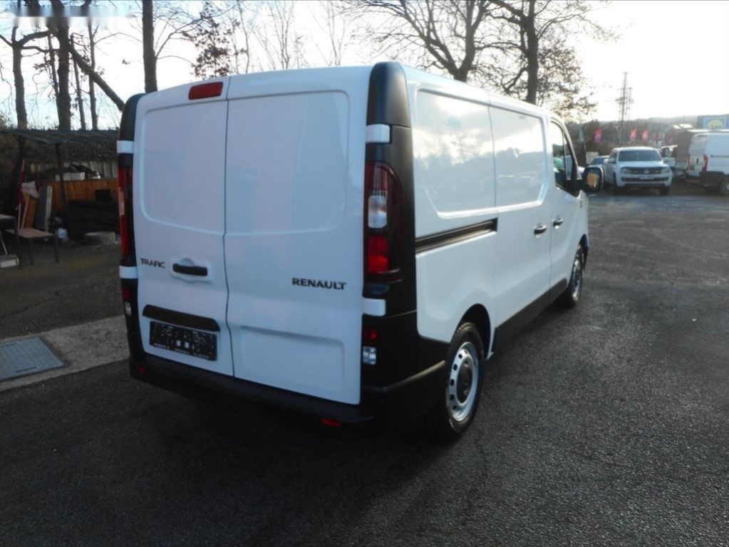 Renault Trafic,2,0 DCi - 5