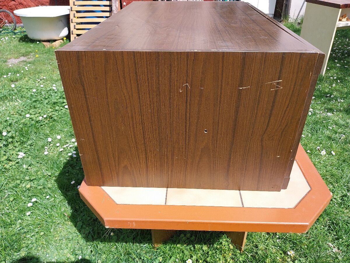 Prodám skříň - 5