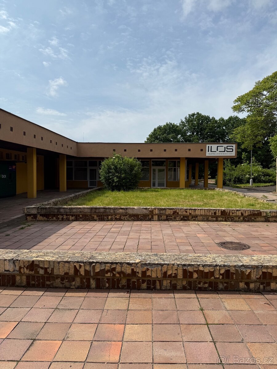 Pronájem 600m2 výrobního nebo obchodního prostoru v Jirkově - 5