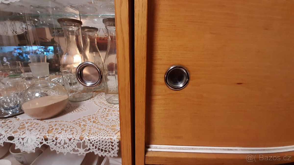 Retro světlá obývací stěna 80. léta - 5