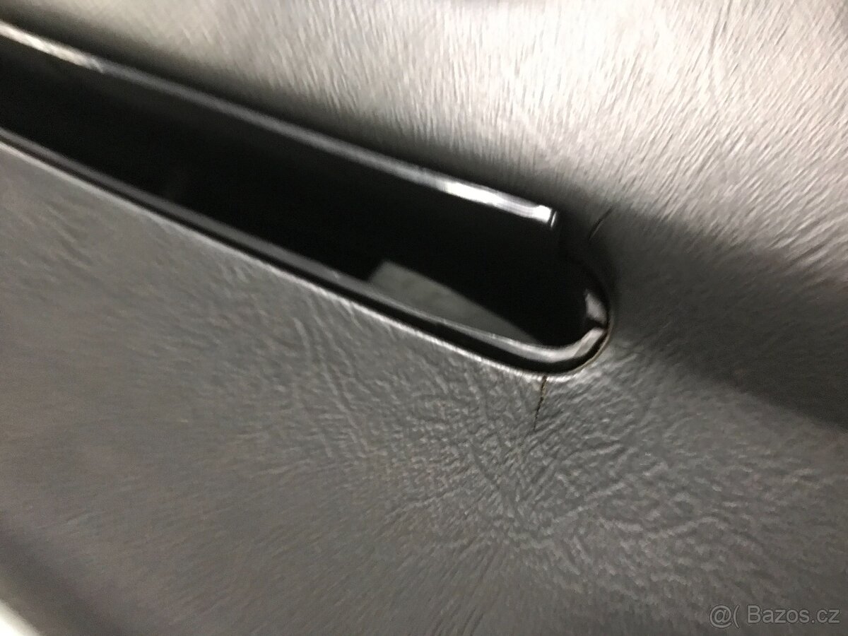 BMW E23 palubovka - 5