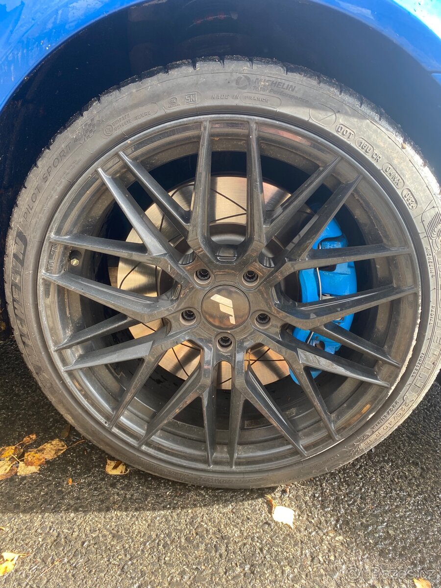 Japan Racing J28 - 5