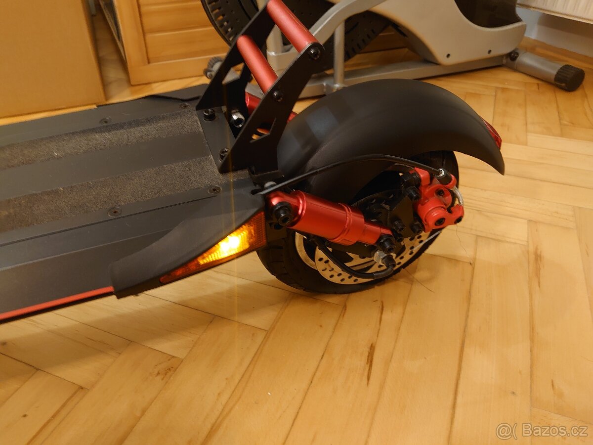 Elektrokoloběžka EV Viper 4 (2022) – top stav, 610 km - 5