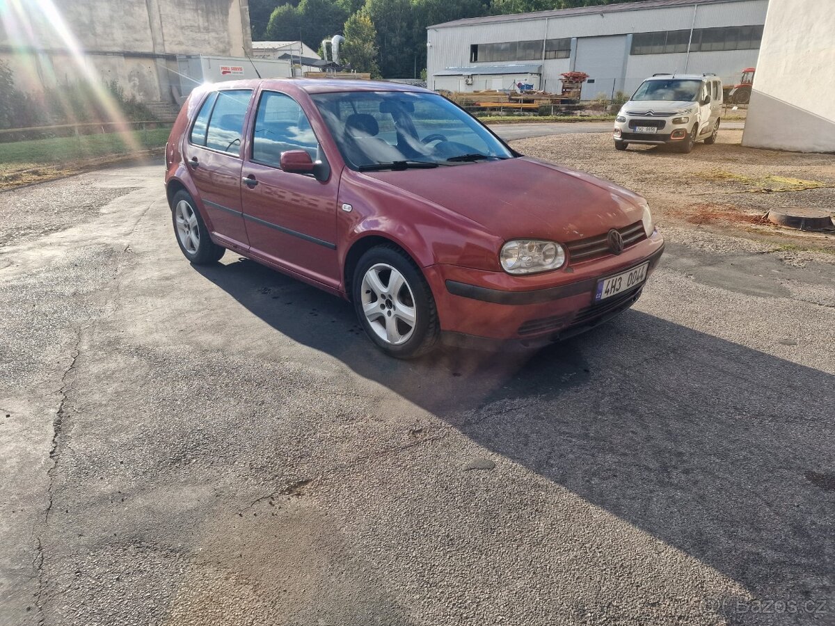 Golf 4 1.4 16v 99, 55kw, , bez koroze, - 5