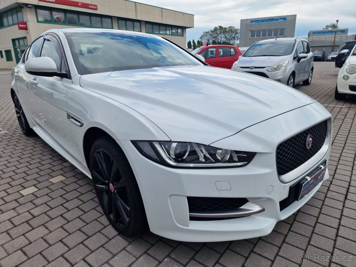 JAGUAR XE 2.0D AWD R-SPORT DYNAMIC - 5