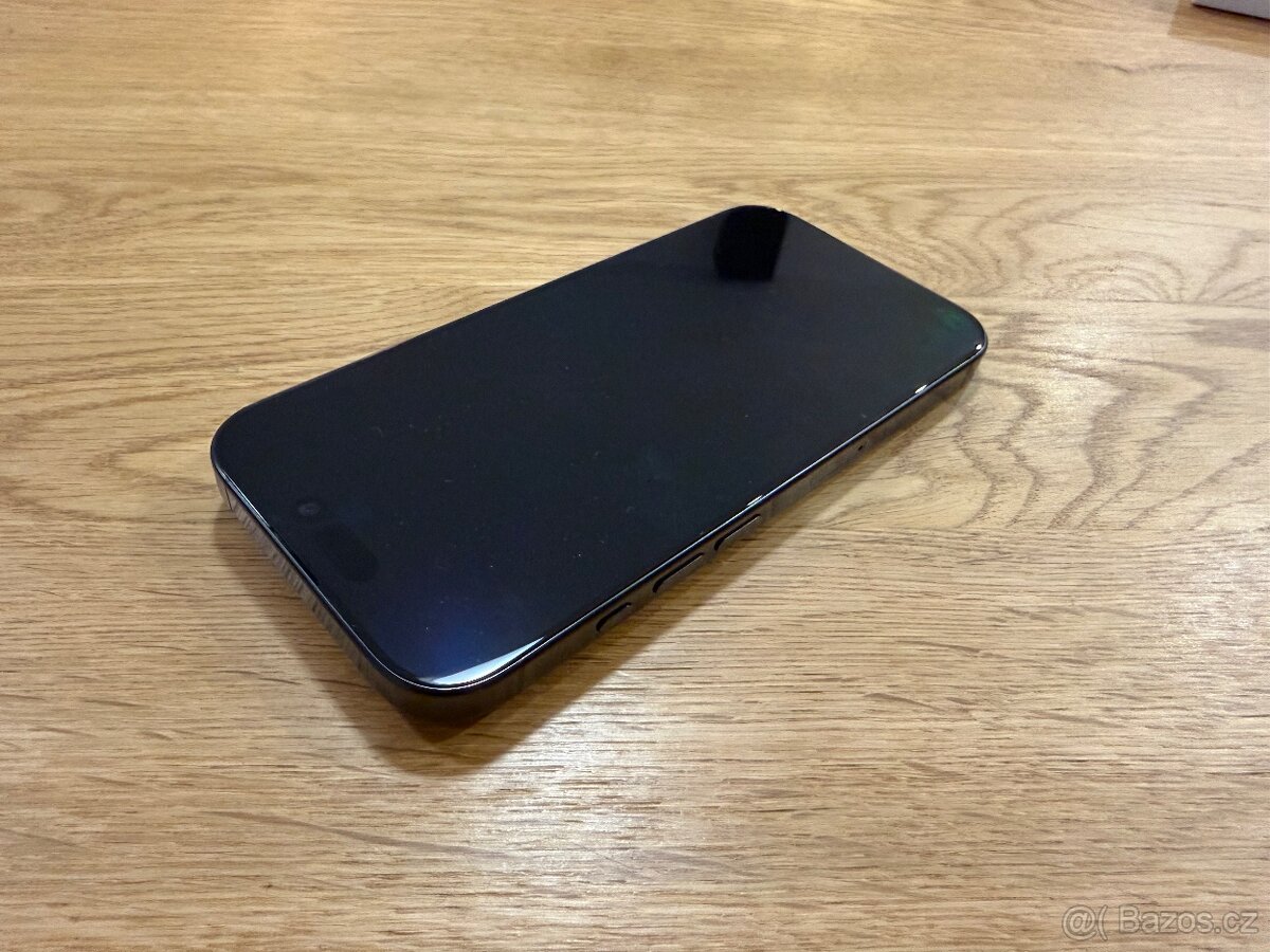 iPhone 16 Pro 256GB černý - 5