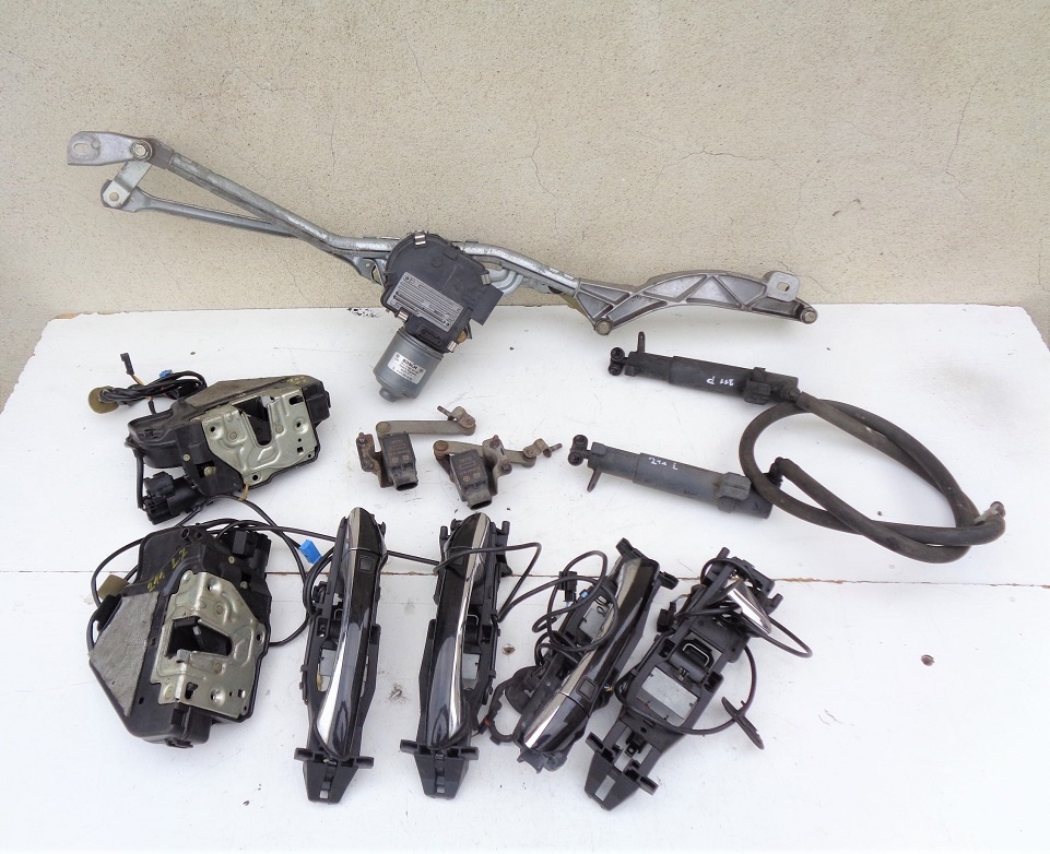 Mercedes E W211 320 CDi různé náhradní díly - 5