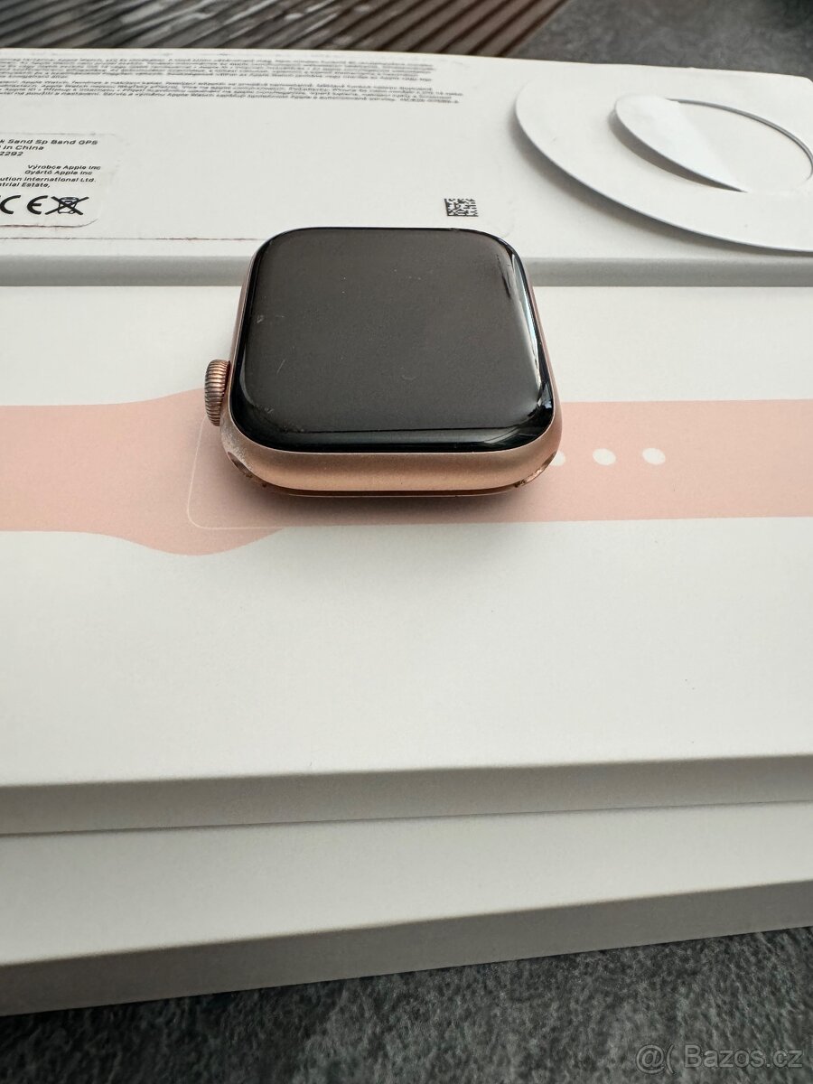 Apple Watch 6 44mm Gold - 5