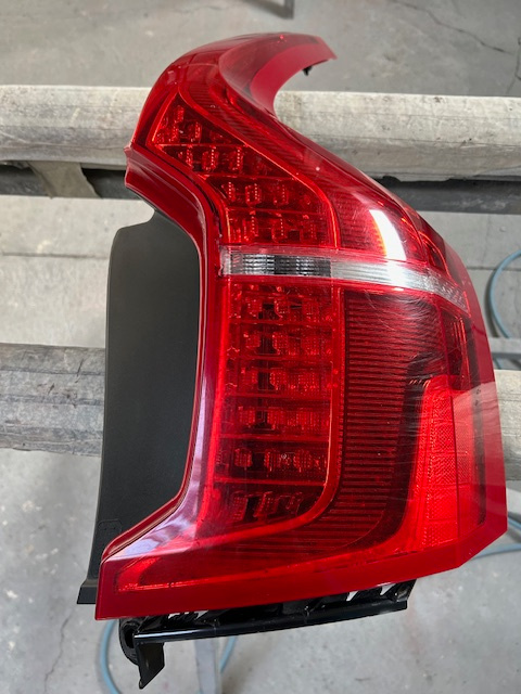 Volvo XC90 zadní lampa - 5