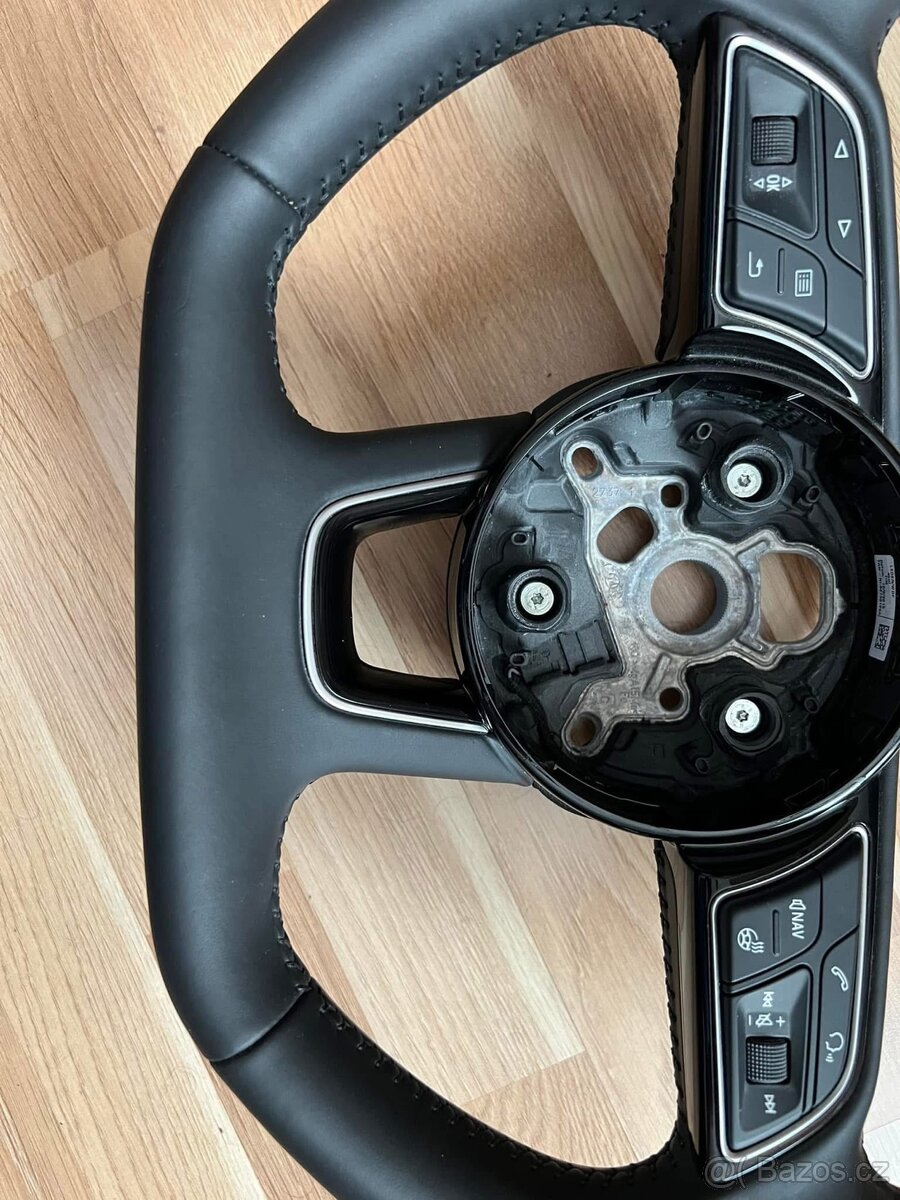 Zkoseny volant audi - 5