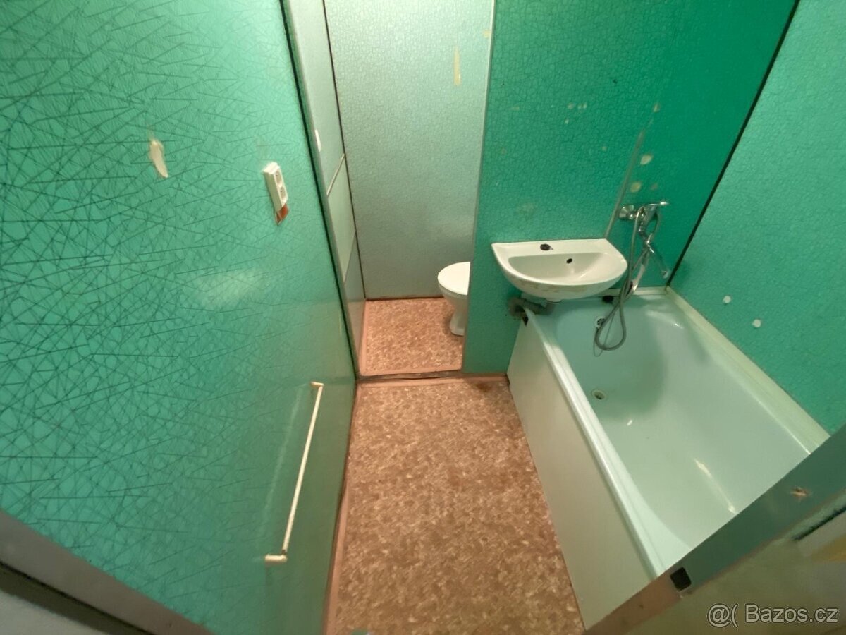 Pronájem byt 1+kk, 22 m2, Klášterec nad Ohří, ul. Mírová - 5