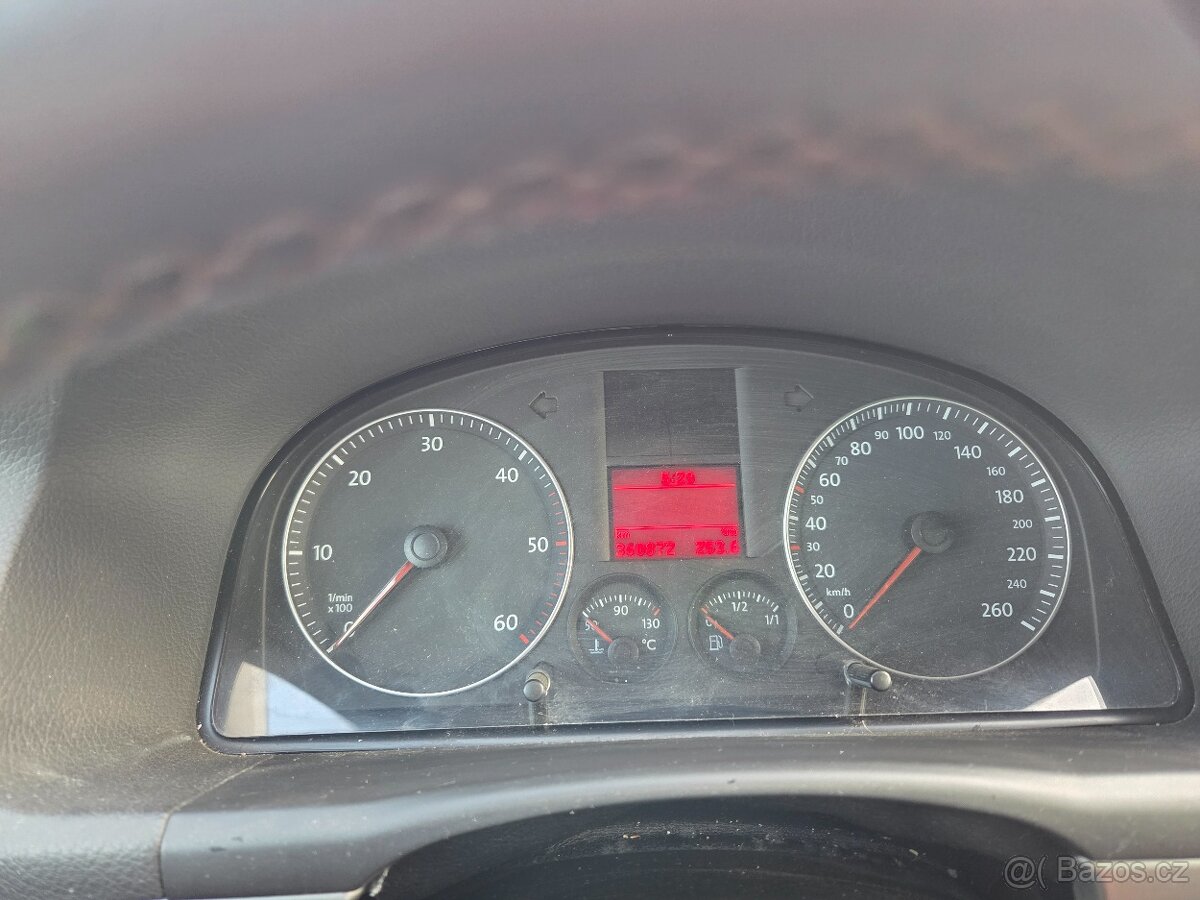 Prodam torana na díly 7mist 2 0.tdi - 5