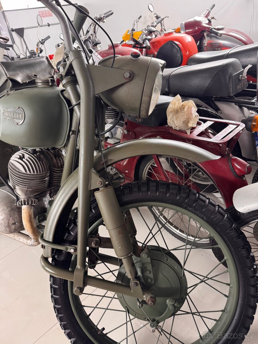Jawa Monark 350 jednohub - 5