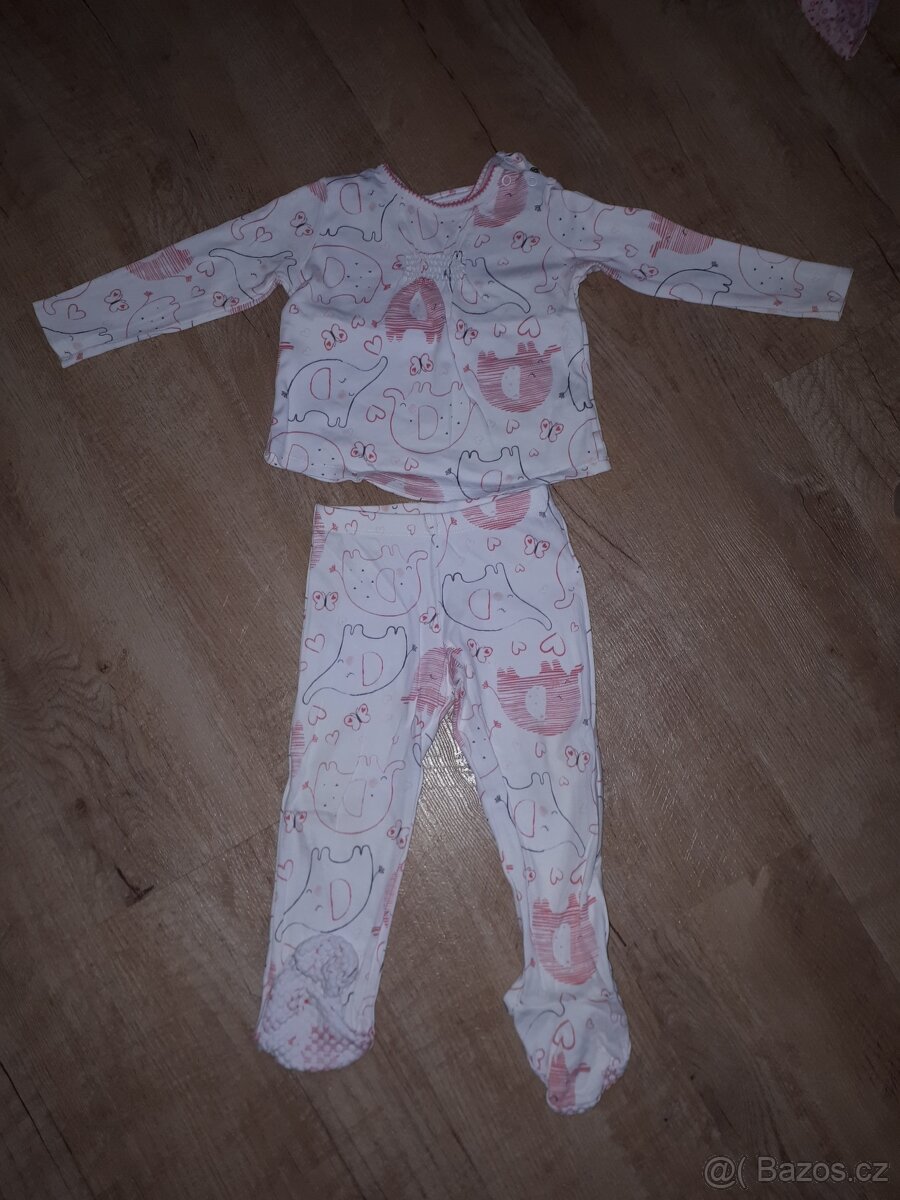 Dívčí body, tepláky, overal vel. 86 - 5