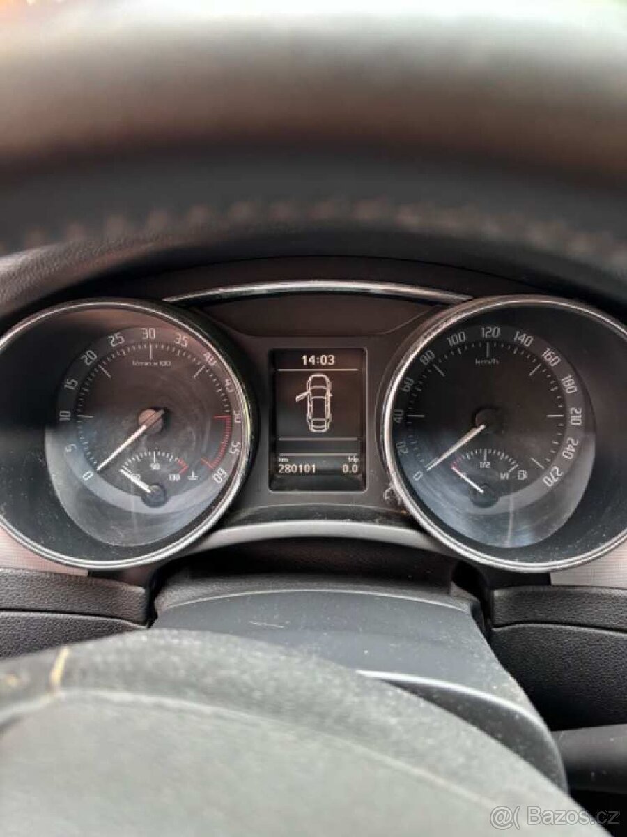 Škoda Superb II - 5