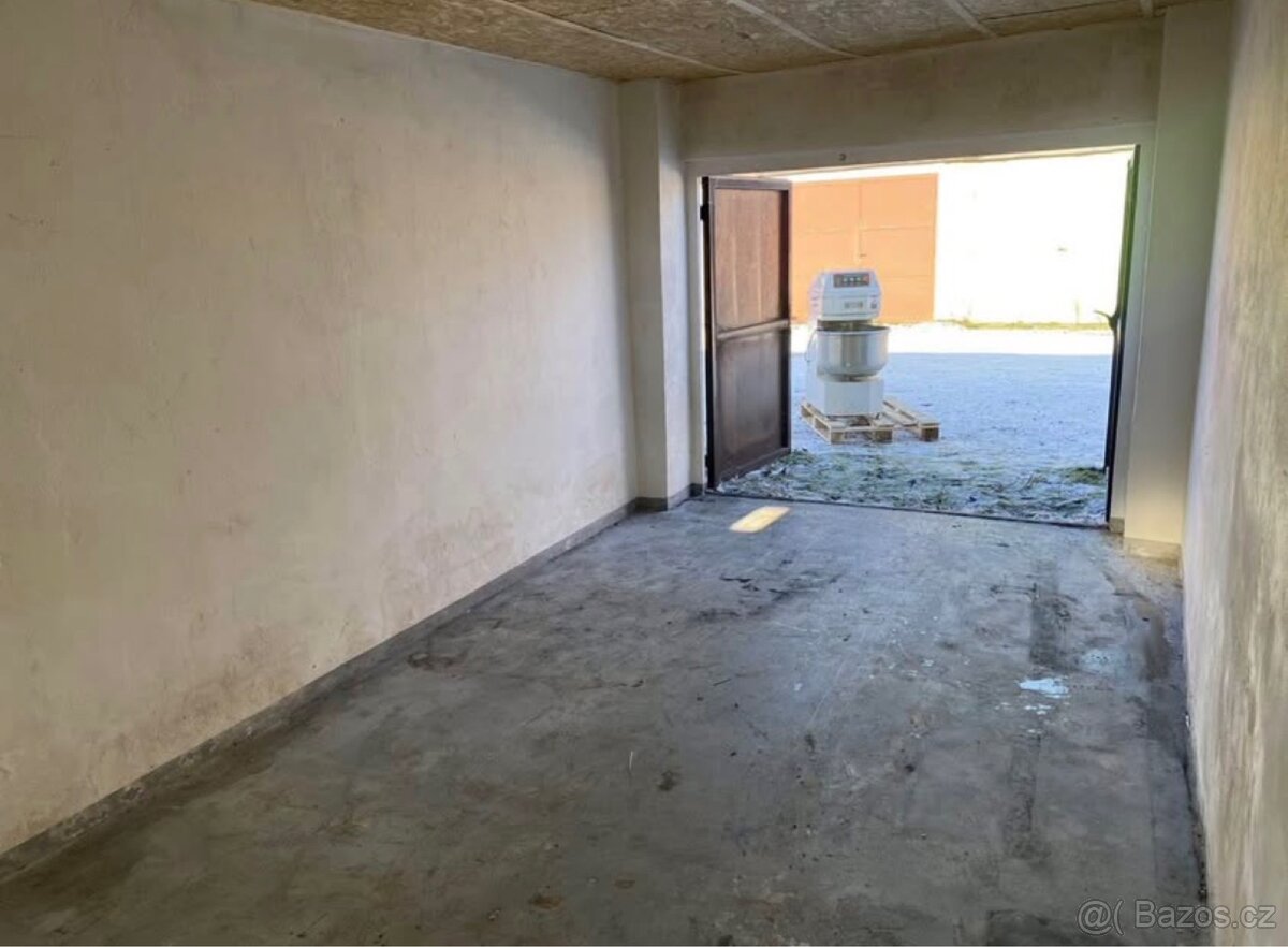 Pronájem garáže 18m2 Pardubice Popkovice - 5