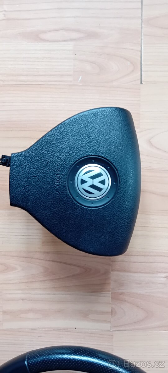 Vw multifunkční volant perforovaná kůže - 5