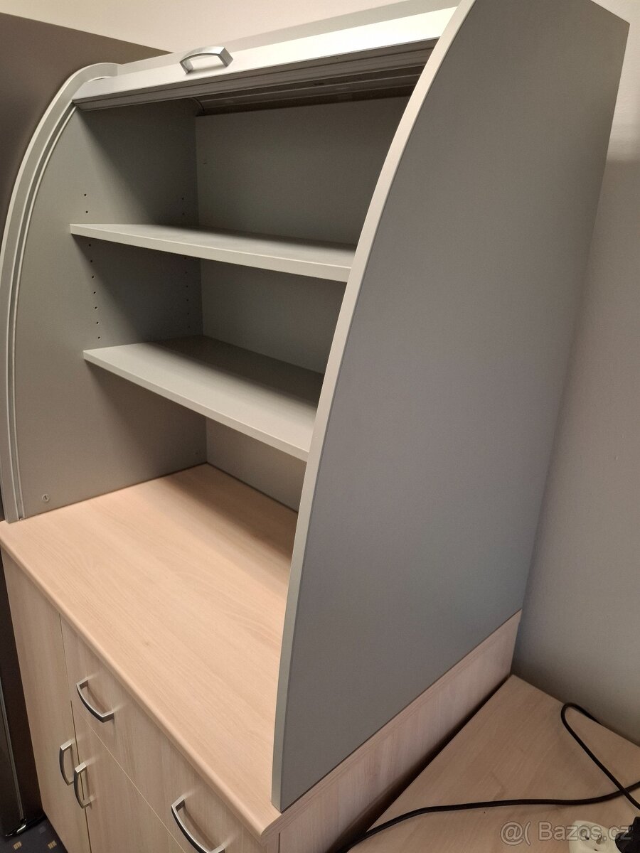 Kancelářský nábytek - 5