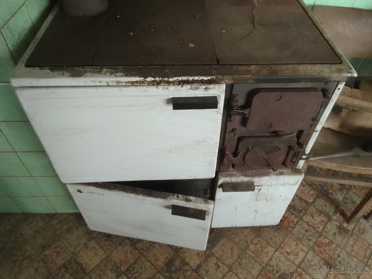 Smaltovaný sporák - 5