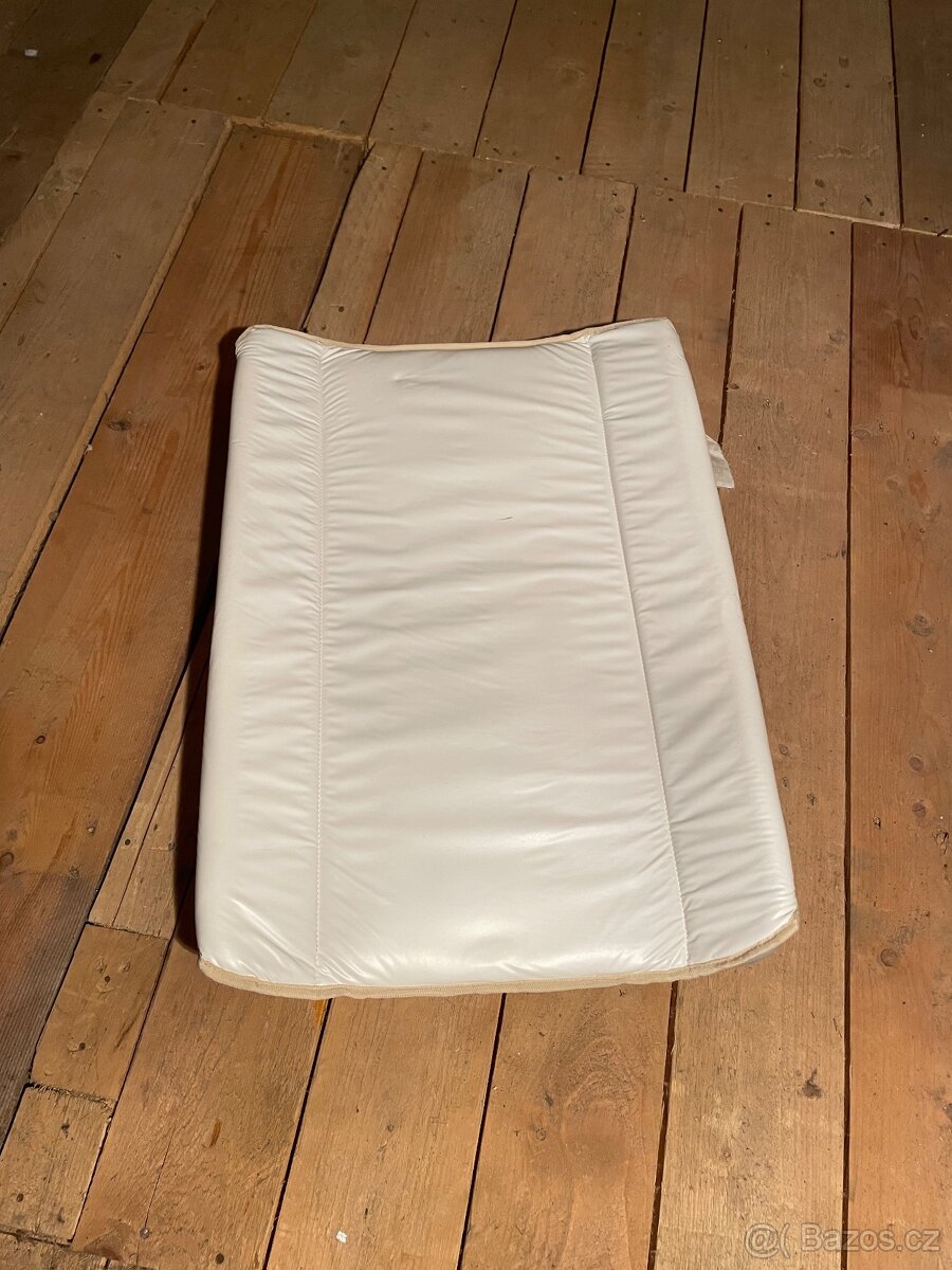 Spousta dětských věcí většinou pro mimina a malé deti - 5