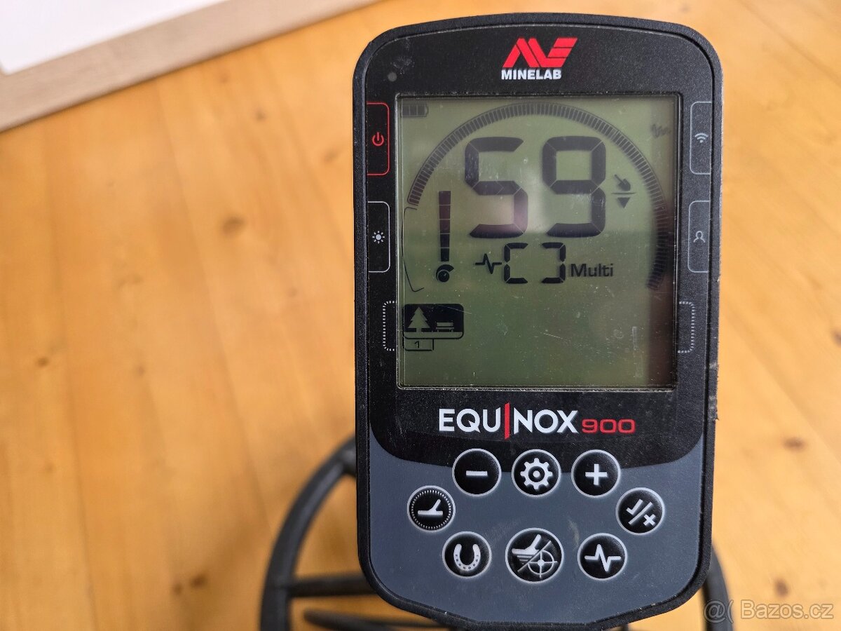 Minelab equinox 900 - 5