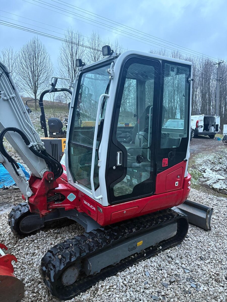 Prodám pásový bagr Takeuchi TB240 POWERTILT - 5