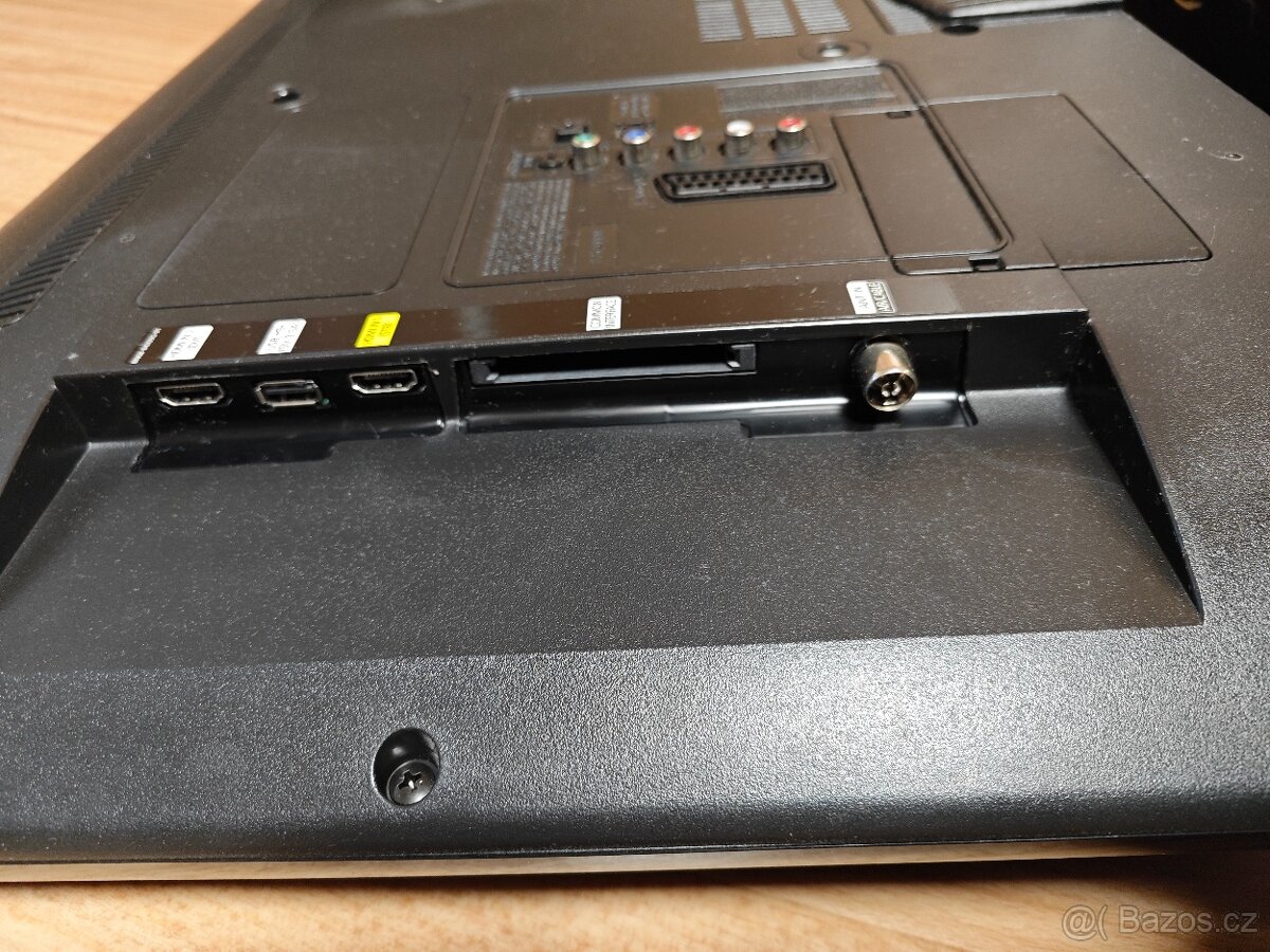 LED Full HD - TV nebo PC monitor Samsung UE32F5000 - 5